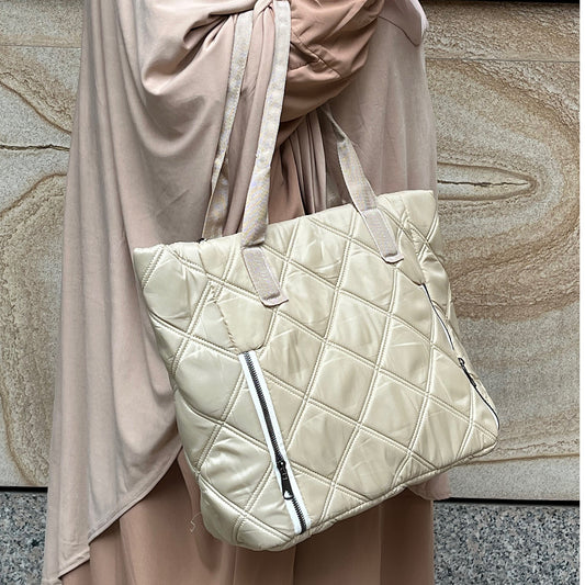 Beige lightly Quilted Oversized Bag - Mary’s Twist